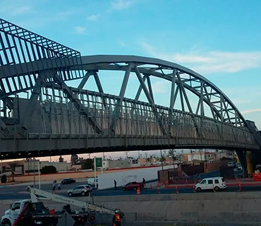 SKYWORKS — Canalización para instalación eléctrica puente peatonal Skyworks